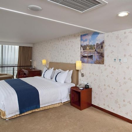 Holiday Inn Express Tianjin Dongli, An Ihg Hotel Exteriér fotografie